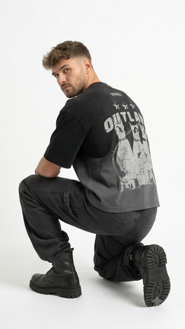 SHAADOZ Boxy fit outlaw t-shirt
